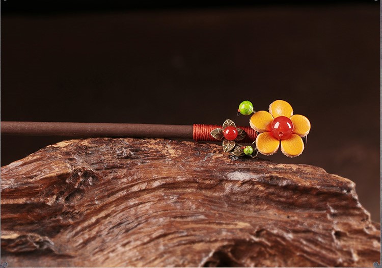 亮黃色花朵發(fā)簪，古風古風盤發(fā)木簪子頭飾