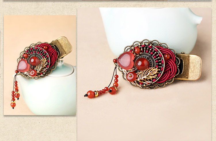 復古風紅色鴨嘴夾發(fā)夾頭飾