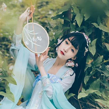 森林花仙子女生頭像，唯美古風(fēng)真人頭像