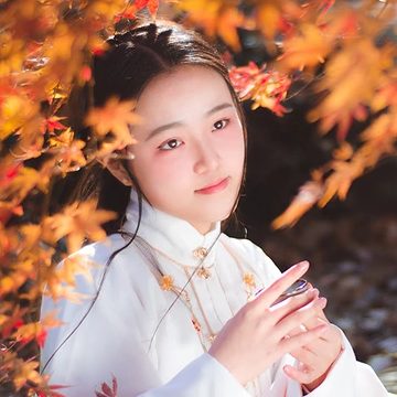 文藝看書女生頭像，唯美古風真人頭像