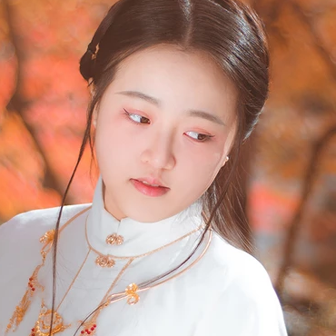 文藝看書女生頭像，唯美古風真人頭像