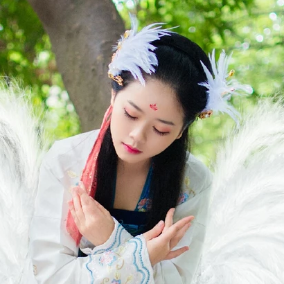 羽毛女生頭像，唯美古風(fēng)真人頭像