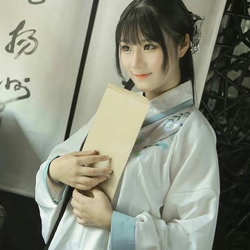 文藝復(fù)古風(fēng)漢服女生頭像，唯美古風(fēng)真人頭像