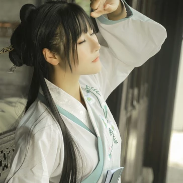 文藝復(fù)古風(fēng)漢服女生頭像，唯美古風(fēng)真人頭像