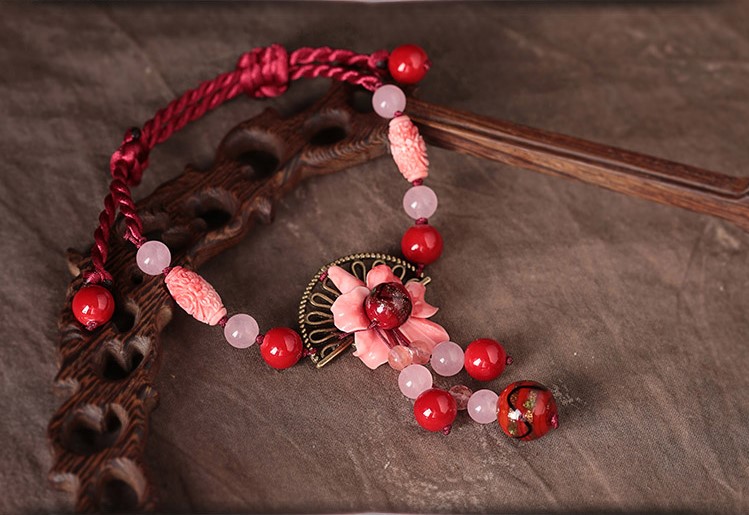 匠心啟航閱讀紅色腳鏈花重錦冠飾品