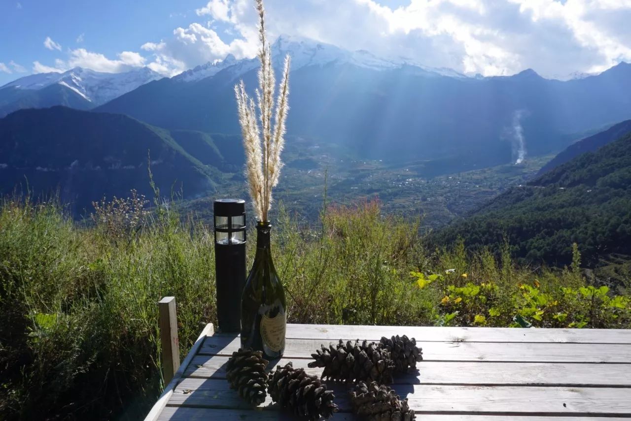 云階·格蘭平營地，踩著云一步步登上哈巴雪山