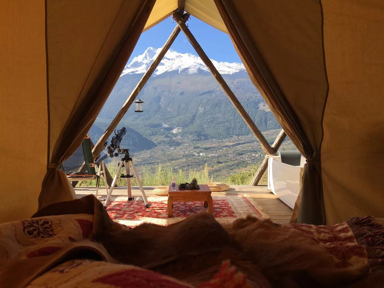 云階·格蘭平營地，踩著云一步步登上哈巴雪山