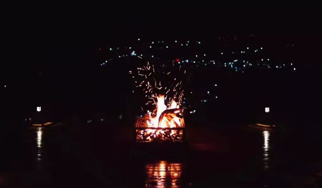 云階·格蘭平營地，踩著云一步步登上哈巴雪山