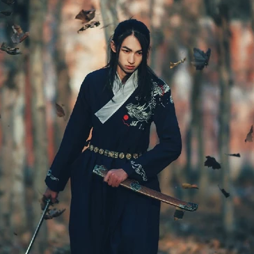 霸氣帶兵器男生頭像，唯美古風(fēng)真人頭像