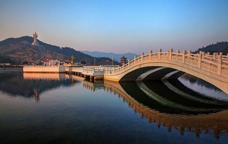 寧鄉(xiāng)·麥吉，打造成一家「中國(guó)城市特色+人文品