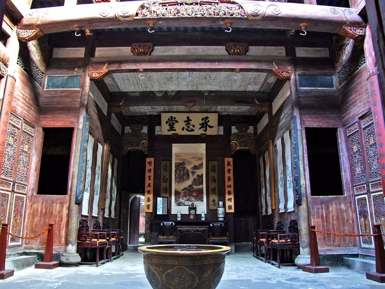 淺析徽派建筑：獨(dú)一無(wú)二氣息的中國(guó)古建筑！