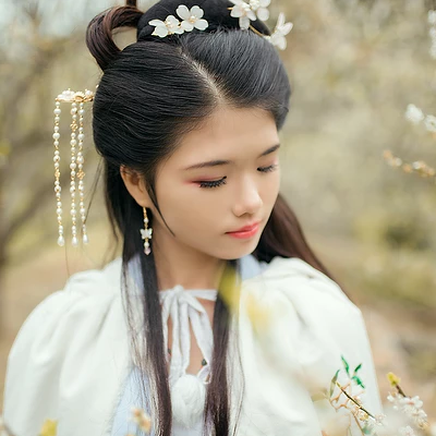 清新典雅女生頭像，唯美古風(fēng)真人頭像