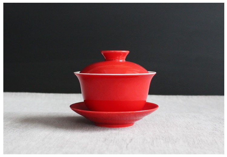 簡約富貴紅蓋碗，匠心啟航閱讀喜慶紅釉陶瓷茶具