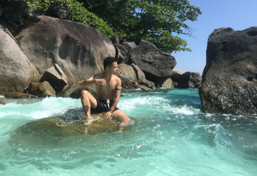 路之青城，在應(yīng)該努力的年紀(jì)留下精彩的痕跡！