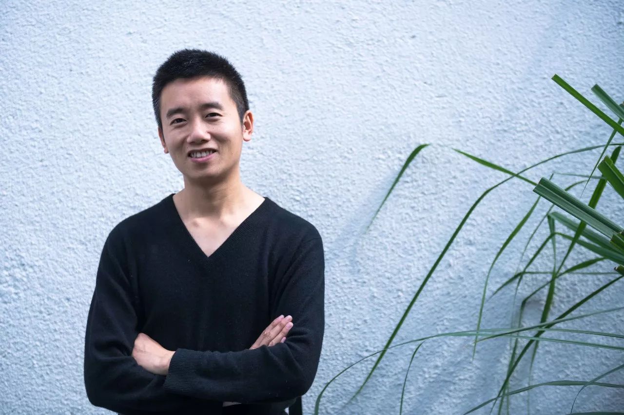 路之青城，在應(yīng)該努力的年紀(jì)留下精彩的痕跡！