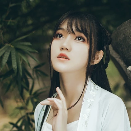 清新雅潔文藝女生頭像，唯美古風(fēng)真人頭像
