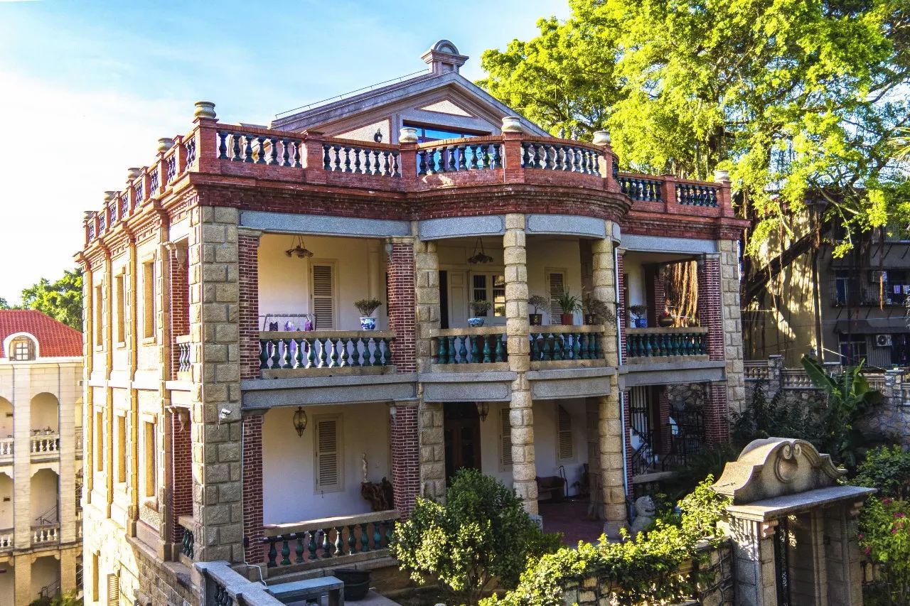 廈門·春草芬芳，體驗(yàn)面朝大海沐浴星辰的愜意芬