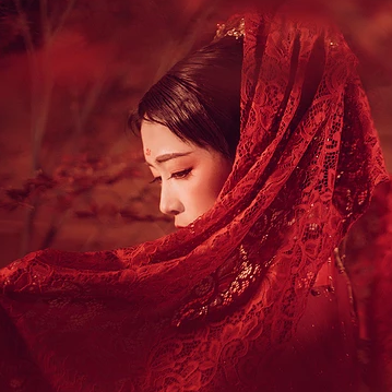 朱紅嬌艷女生頭像，唯美古風(fēng)真人頭像