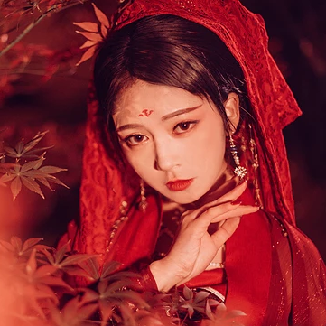朱紅嬌艷女生頭像，唯美古風(fēng)真人頭像