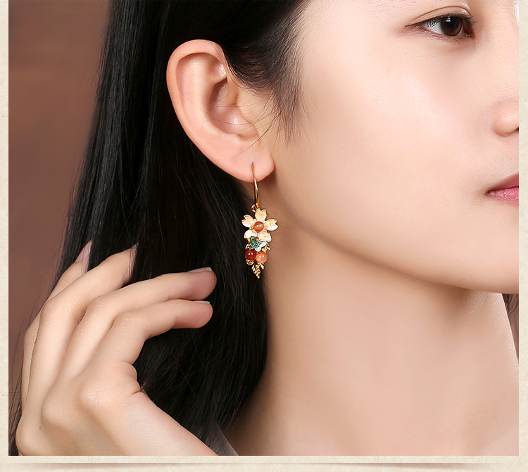 超仙氣質(zhì)花卉耳環(huán)，典雅鍍金耳飾首飾