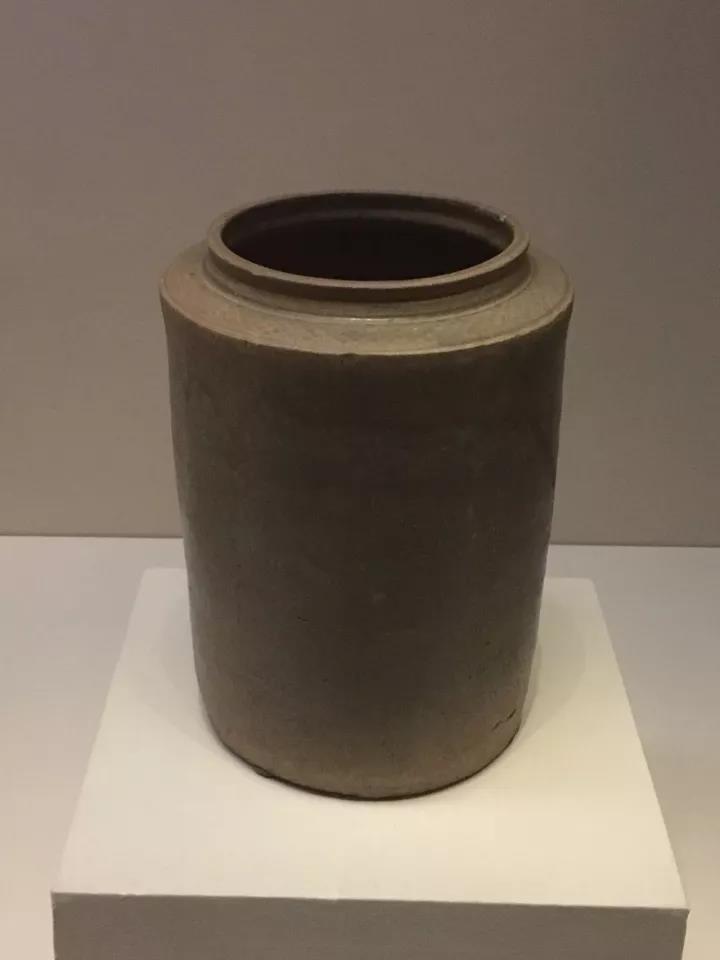 六朝青瓷：中國陶瓷史，一部青瓷史!