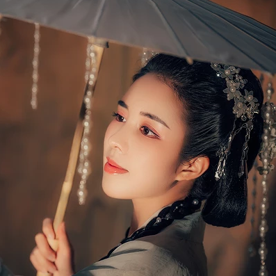 素雅笠紗女生頭像，唯美古風(fēng)真人頭像