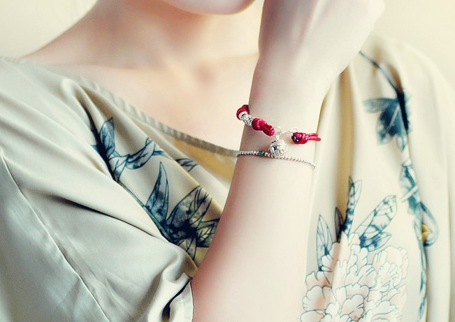 囍吉匠心啟航閱讀手鏈，本命年紅繩銀蓮花鈴鐺首飾