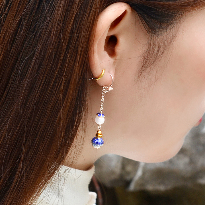 氣質(zhì)銀流金耳飾，純白貝珠顏如玉耳環(huán)首飾