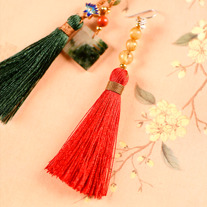 正紅流蘇氣質(zhì)耳環(huán)，天然發(fā)晶耳環(huán)首飾