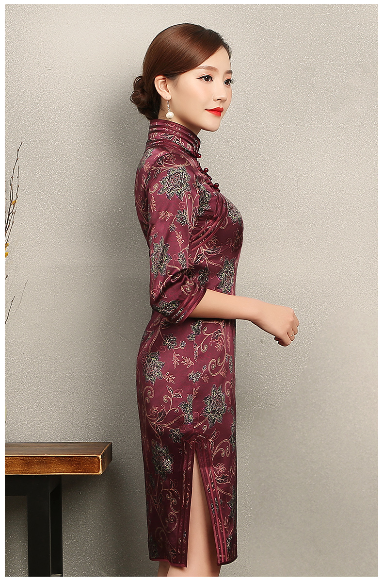 端莊典雅紫紅色旗袍，中袖真絲旗袍裙