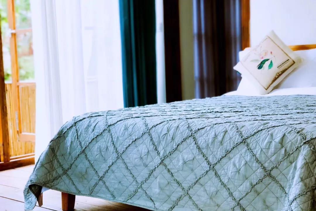 古山重水云間，細水長流吸引你