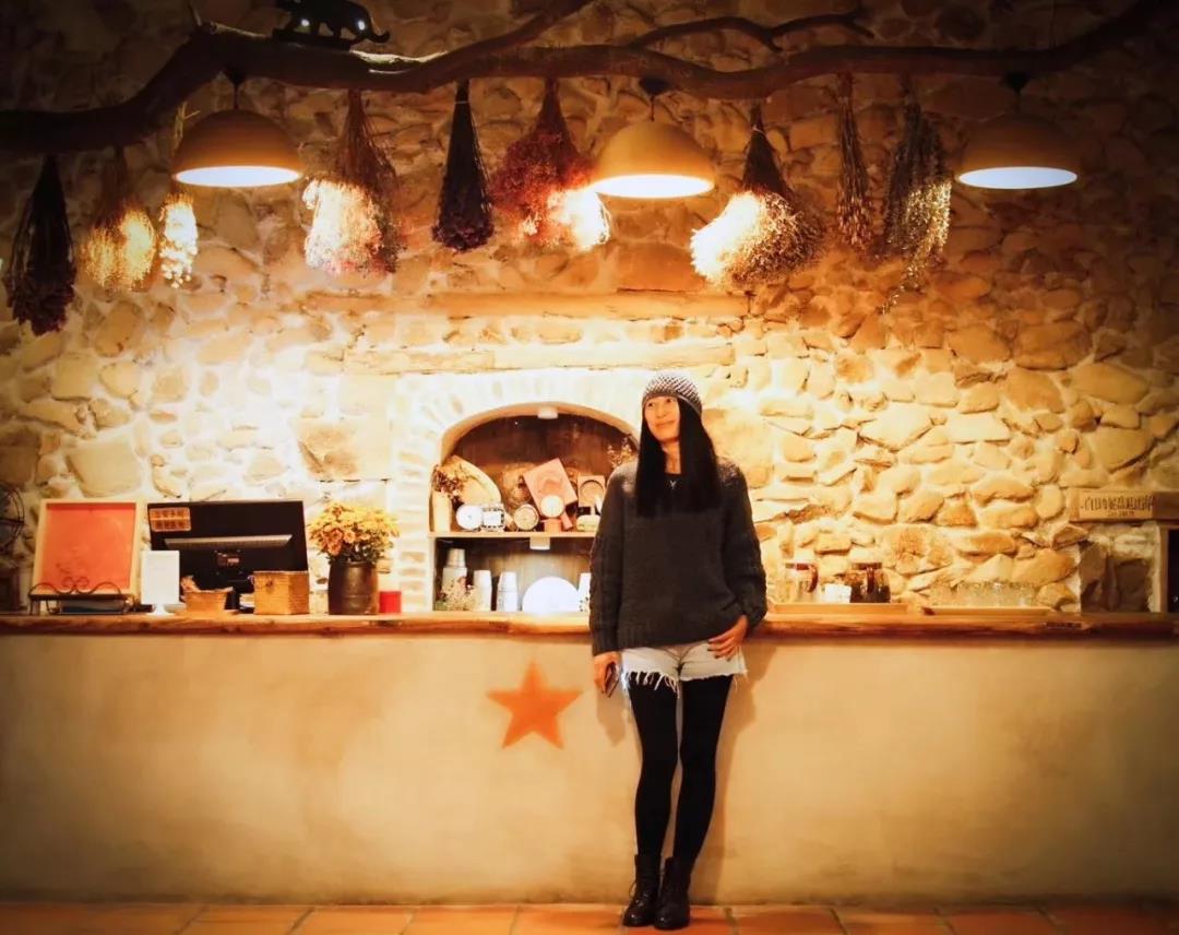 古山重水云間，細(xì)水長流吸引你