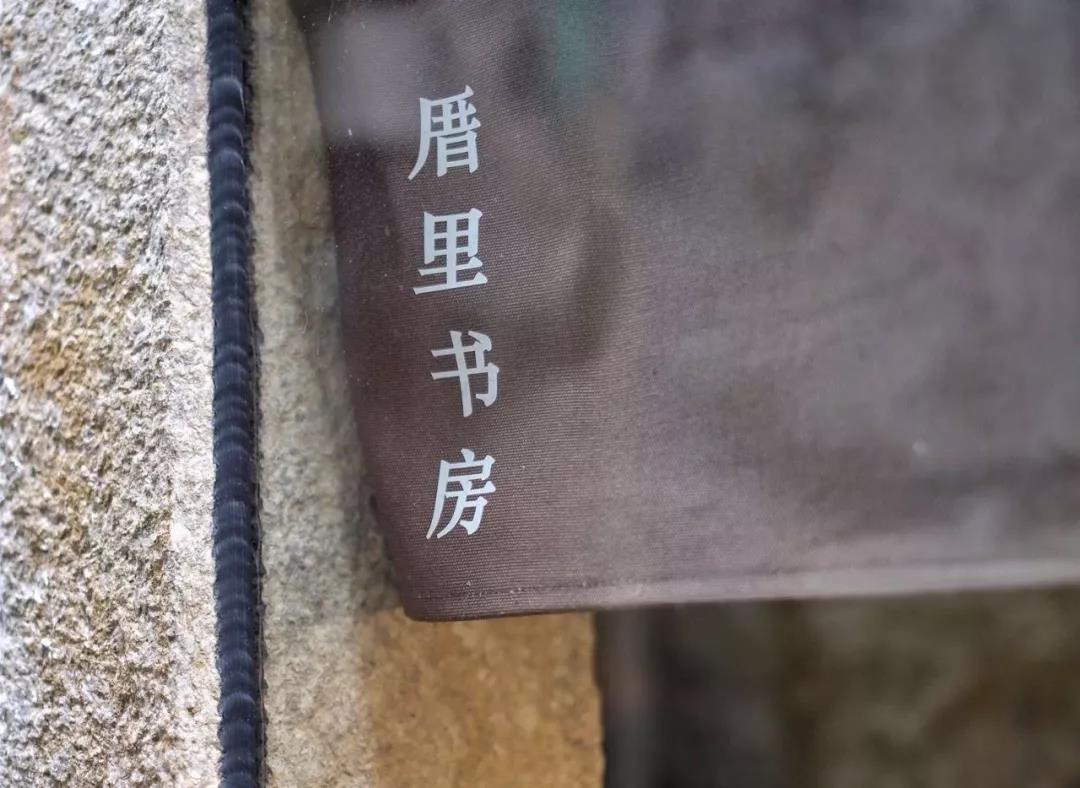 古山重水云間，細(xì)水長流吸引你