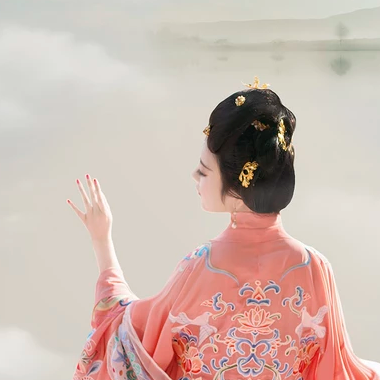 大唐盛世氣象女生頭像，唯美古風(fēng)真人頭像