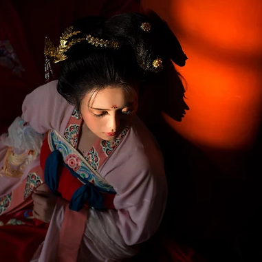 大唐盛世氣象女生頭像，唯美古風(fēng)真人頭像