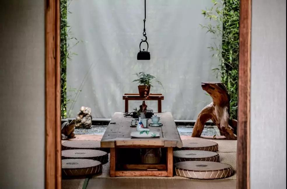 上山上去生活吧，上山上迎你還家！