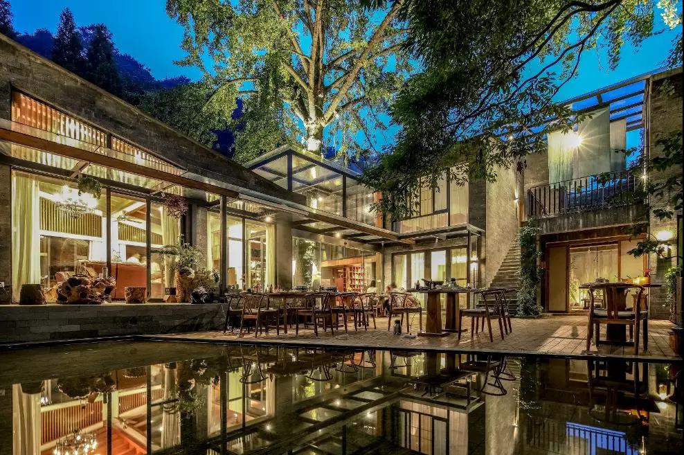 上山上去生活吧，上山上迎你還家！