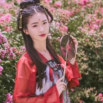 花顏古典氣質(zhì)女生頭像，唯美古風(fēng)真人頭像