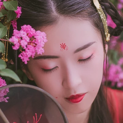 花顏古典氣質(zhì)女生頭像，唯美古風(fēng)真人頭像