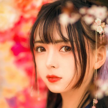 如花似夢帶傘女生頭像，唯美古風(fēng)真人頭像