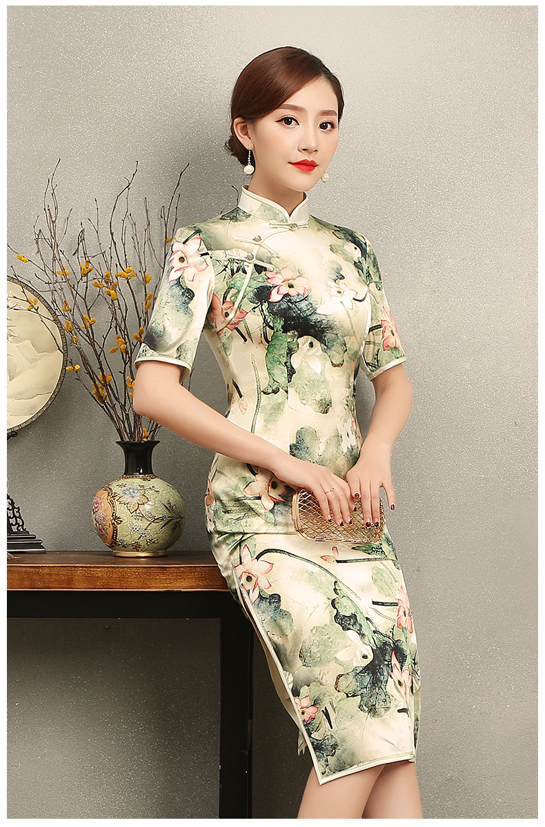 青荷古風(fēng)韻味旗袍，淡雅短袖印花旗袍裙