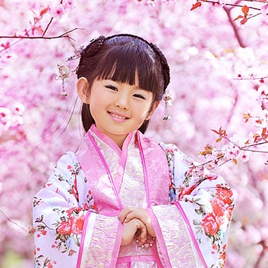 超萌粉色小花仙帶團扇女孩頭像，唯美古風真人