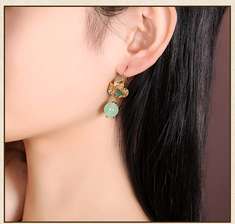 輕靈飄逸耳環(huán)，淡雅清新耳環(huán)首飾