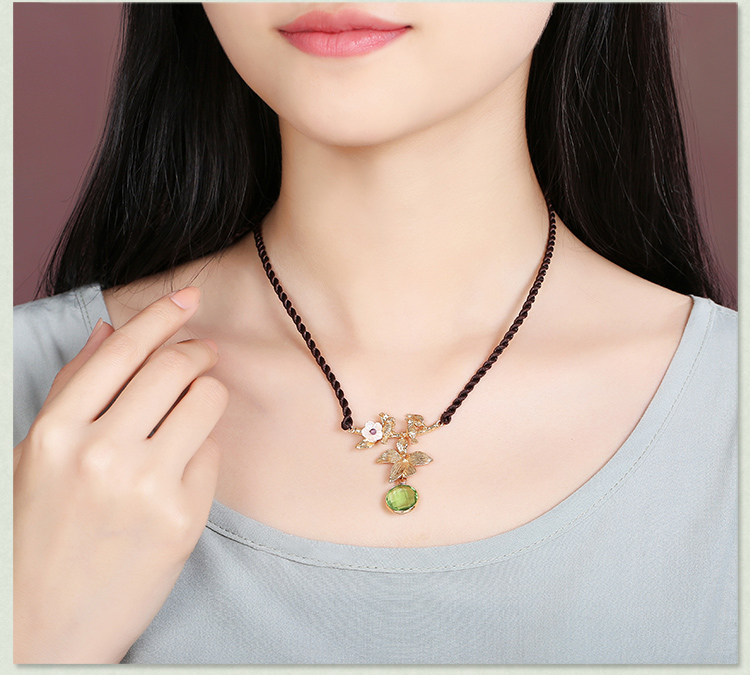 精致黃鸝鳥項鏈，清新靚麗鎖骨鏈?zhǔn)罪? src="/yuedu/d/file/bigpic/190404/04/13-1P312100244.jpg" / data-srSB="FywZAR"><br / data-iykc="pKrBQr">
	<img alt=