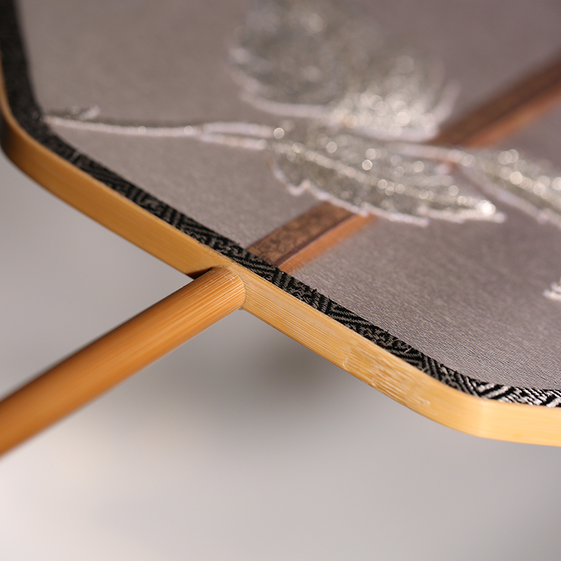 古典白色雪花團(tuán)扇，匠心啟航閱讀繡花宮扇扇子