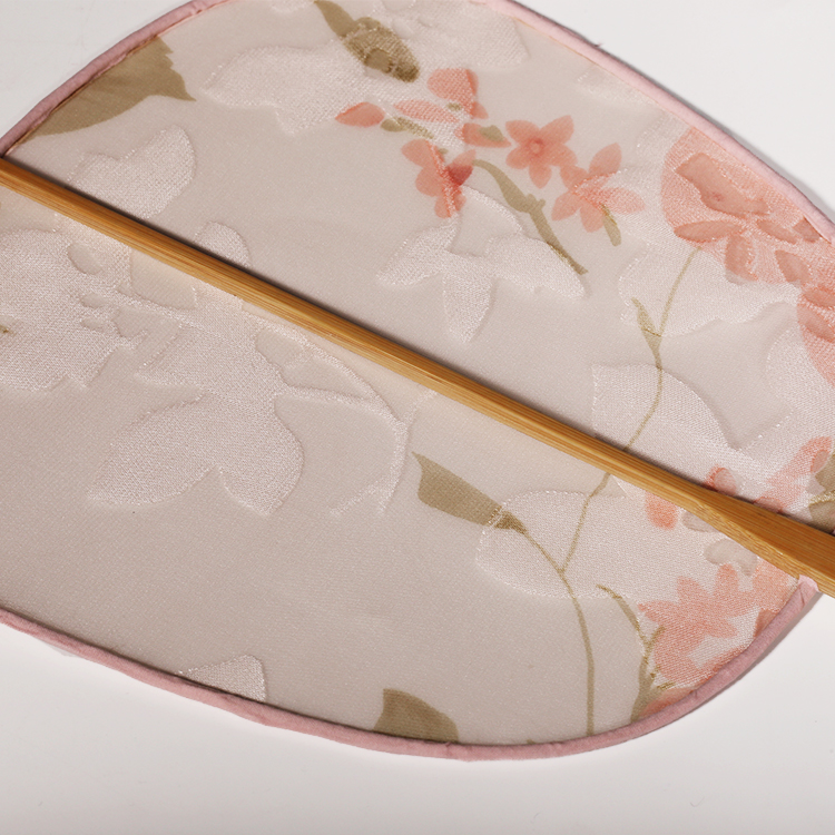 粉色清新團(tuán)扇，匠心啟航閱讀文藝古風(fēng)古典扇子