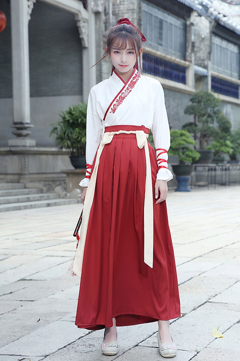 紅白交配繡花漢服，改良漢服斜交齊腰襦裙