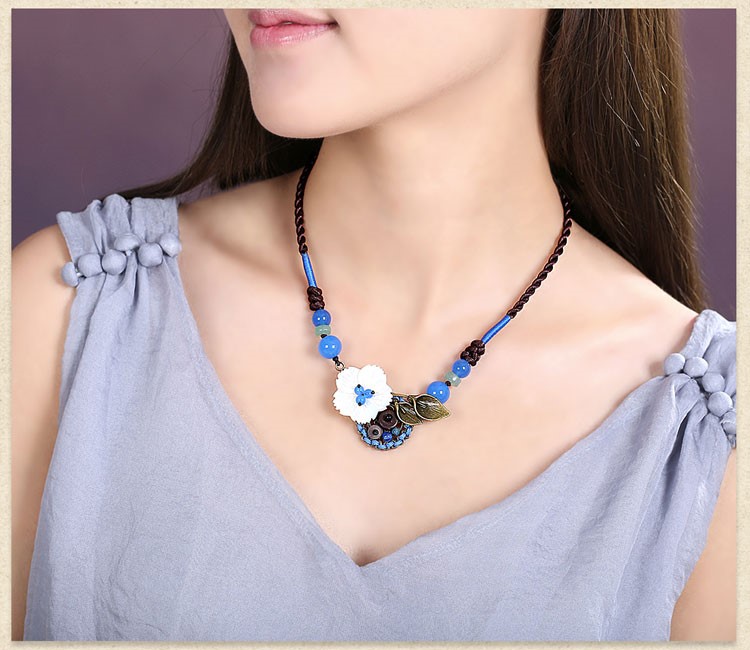 復(fù)古花朵鎖骨鏈，小清新古風(fēng)項(xiàng)鏈