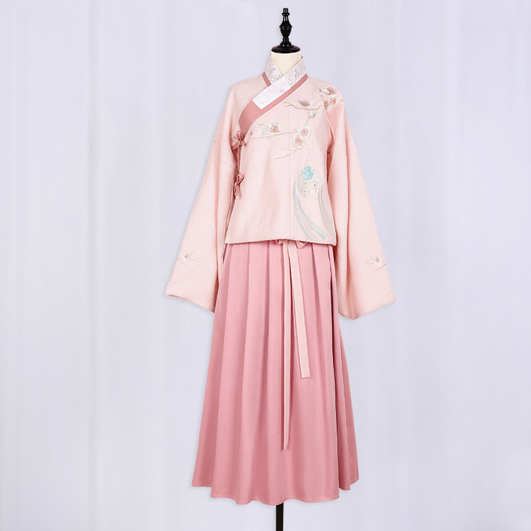 清新典雅粉色漢服，仙女交領(lǐng)襦裙?jié)h服圖片