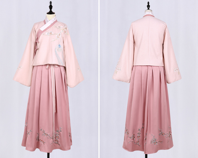 清新典雅粉色漢服，仙女交領(lǐng)襦裙?jié)h服圖片